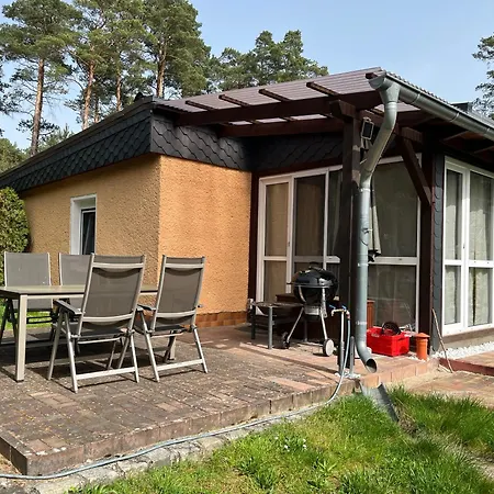 Fjola Holiday home Schenkendobern