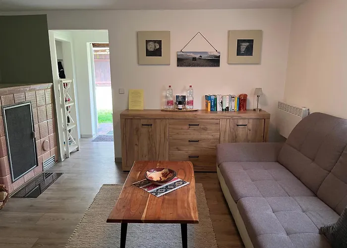 Fjola Schenkendobern